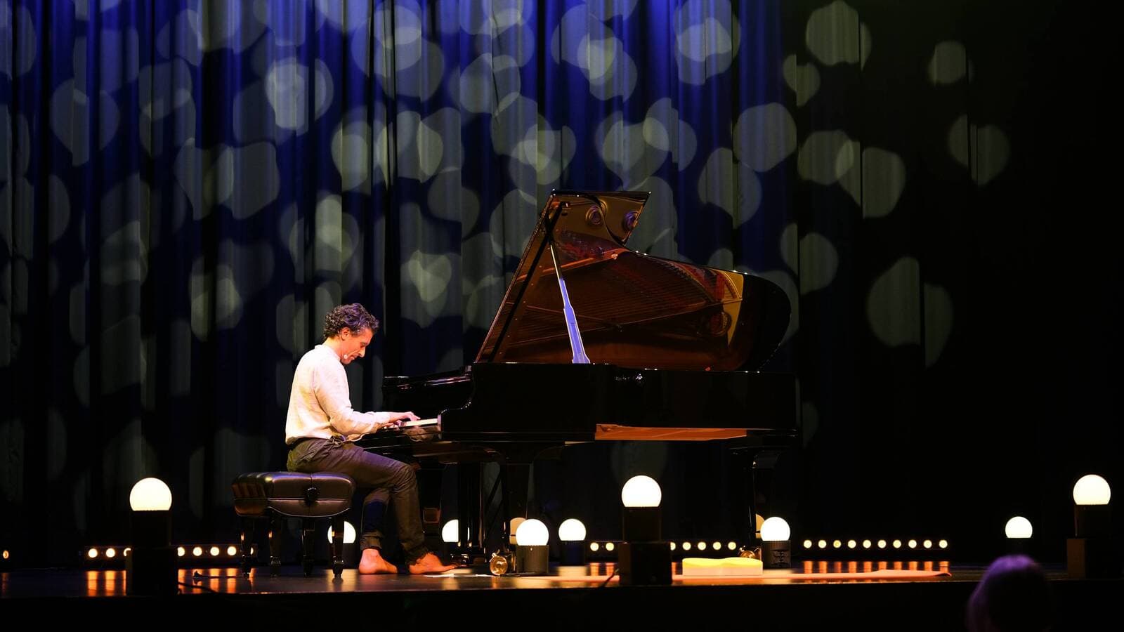Complet: Concert et yoga