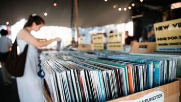 Vide-Disques & Merch-O-Rama