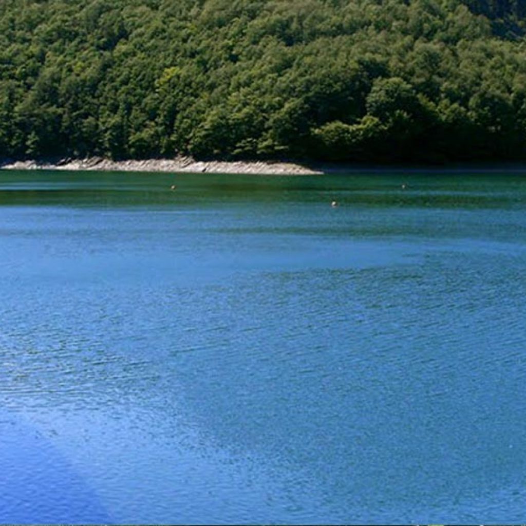 kideaz activite sites naturels le lac de la haute sure esch sur sure 01