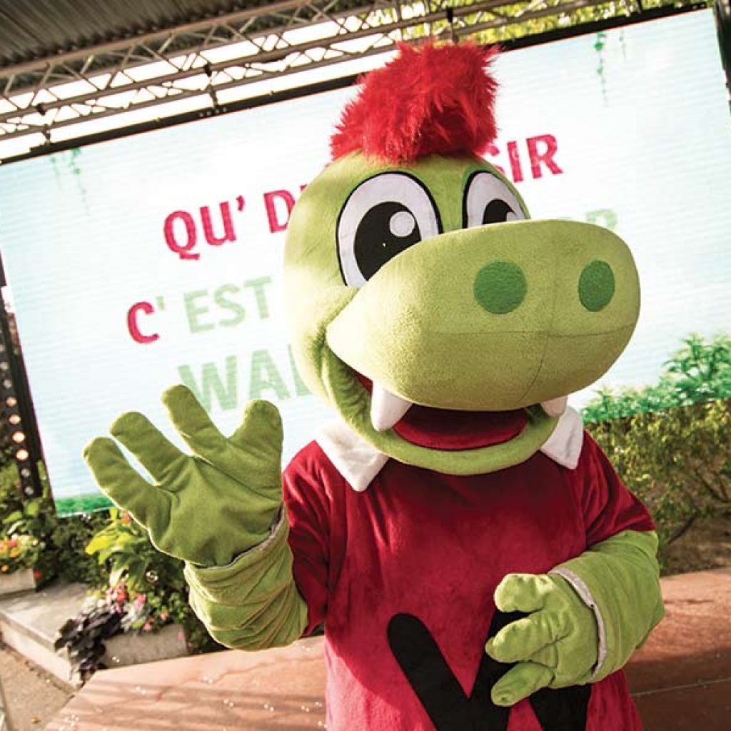 kideaz parc walygator attraction mascotte