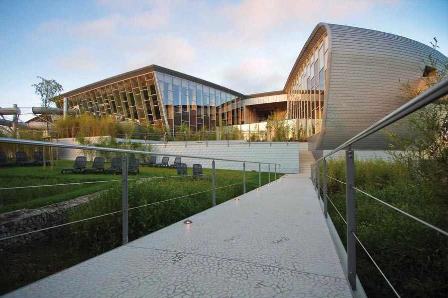 Kideaz Les Thermes Piscine Et Centre Aquatique Pour Petits Et