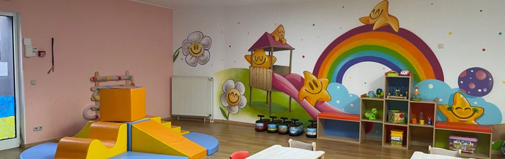 kideaz creche little star findel luxembourg les astronautes