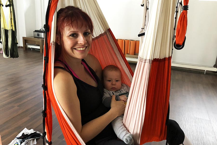 kideaz aeroyoga luxembourg seance maman bebe