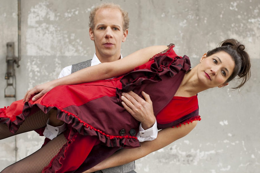 kideaz copyright escher theater spectacle zwai