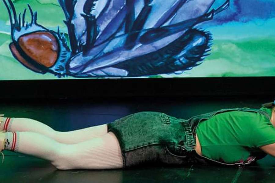 kideaz copyright  emma k collectif bombyx inspireiert vum roman der prozess