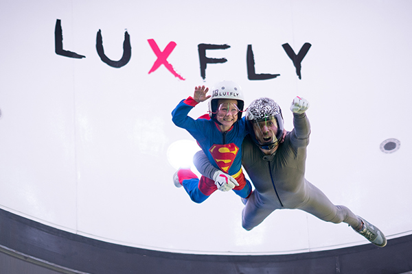 kideaz activite famille luxfly indoor skydive anniversaire enfant