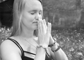 kideaz copyright Yoga avec Mona Kralj
