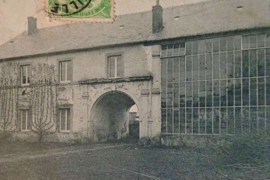 kideaz copyright nationalmusee um feschmaart  dhistoires et dart peindre au luxembourg au xviiie sicle