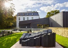 kideaz copyright summer wine villa vauban