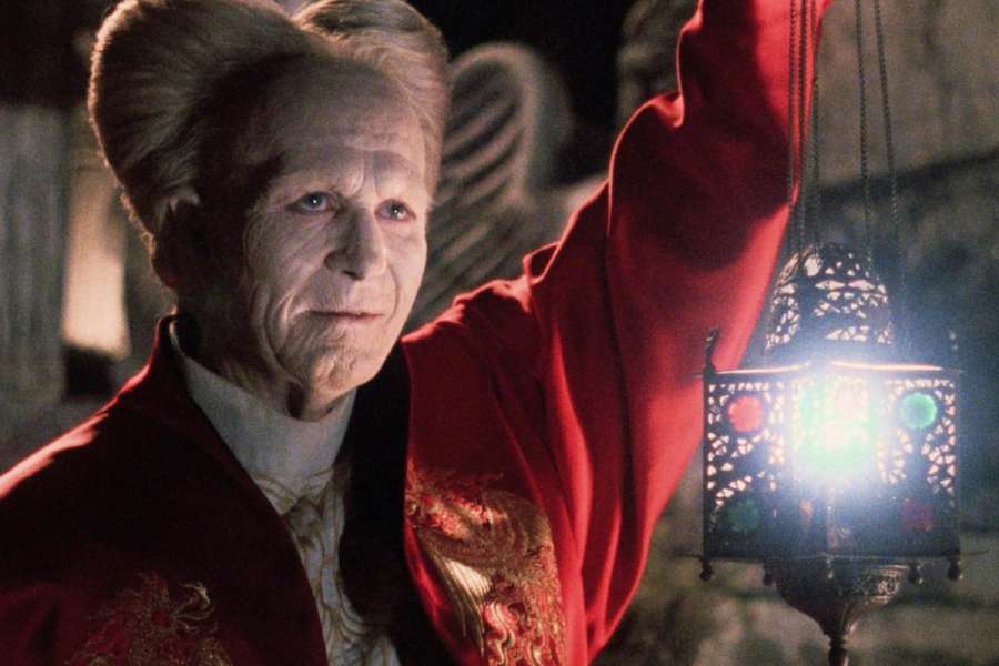 kideaz copyright cinematheque luxembourg  bram stokers dracula in the mood for blood 1