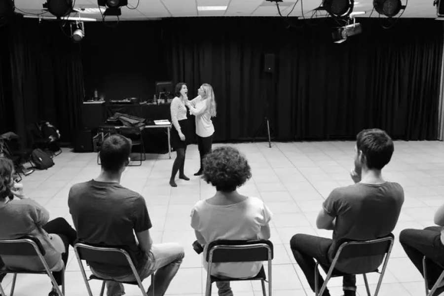 kideaz copyright theatre le 10  les stages one day thtre communication
