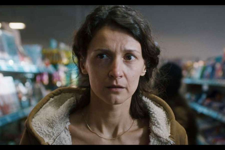 kideaz copyright cinematheque luxembourg  victim debate adapting to living abroad cindebate adapting to living abroad