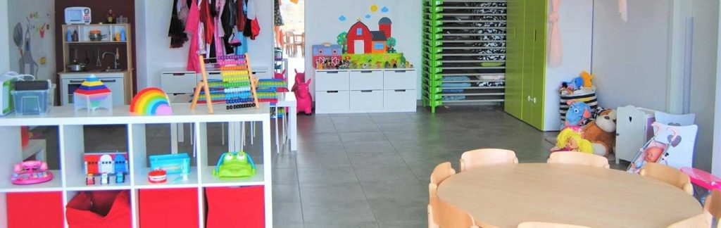 kideaz copyright villa pipoo niederkorn banner indoor