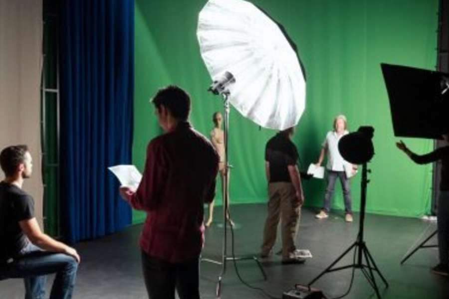 kideaz copyright event centre national de laudiovisuel cna  portraits rvs