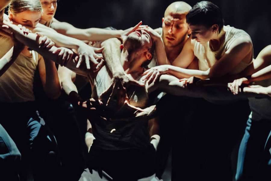 kideaz copyright event grand theatre de la ville de luxembourg  nederlands dans theater ndt 1