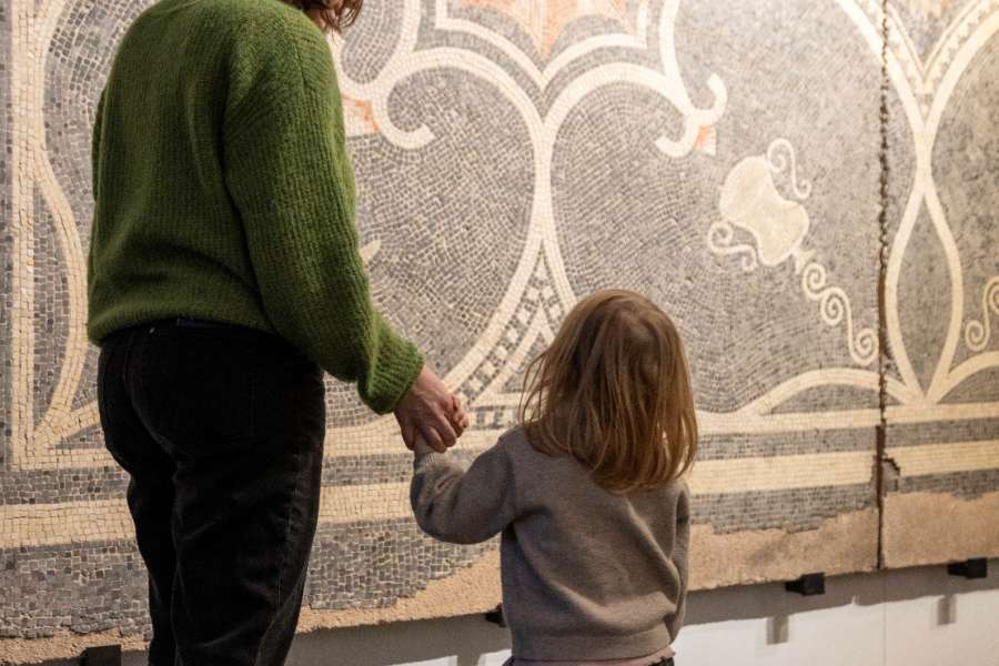 kideaz copyright event musee de la cour dor  visite a quatre pattes