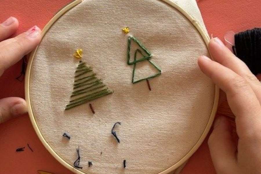 kideaz copyright event letzebuerg city museum  museum break weihnachtsbume aus nadel faden