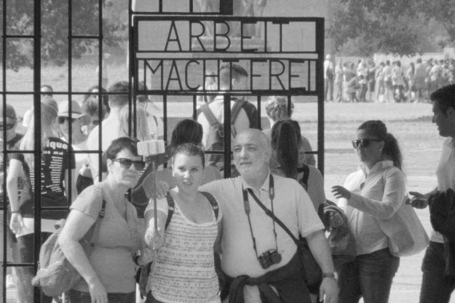 kideaz copyright event cercle cite  austerlitz holocaust remembrance day