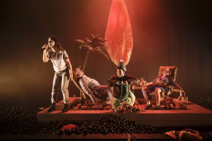 kideaz copyright event escher theater  le poids des fourmis