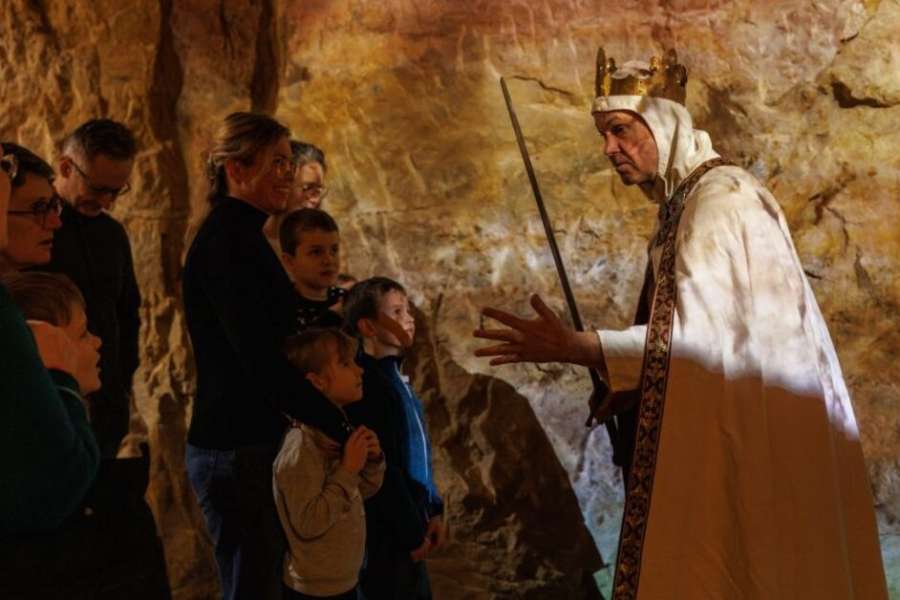 kideaz copyright event letzebuerg city museum  sigefroid et les origines de la ville de luxembourg