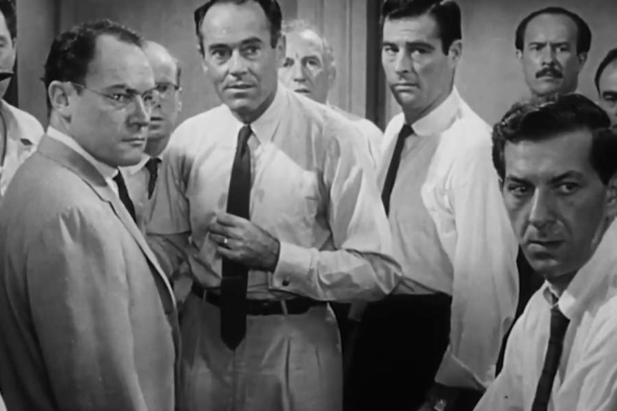 kideaz copyright event ariston escher theater  projection du film douze hommes en colre