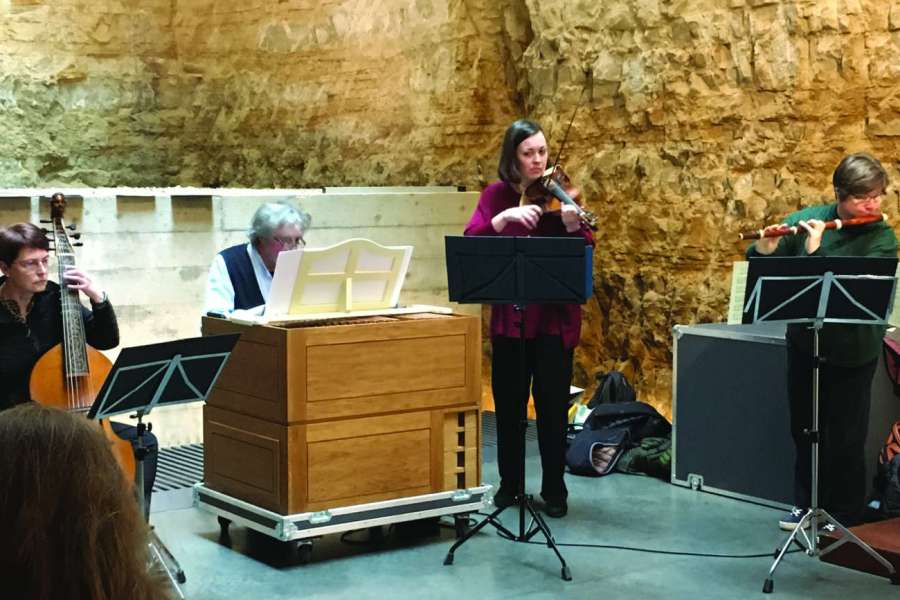 kideaz copyright event nationalmusee um feschmaart  bach in the subways