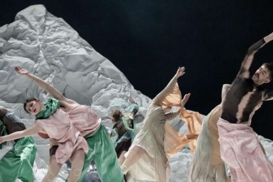 kideaz copyright event cape centre des arts pluriels ettelbruck  florescence in decay