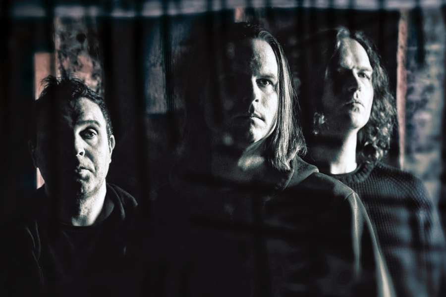 kideaz copyright event kulturfabrik  god is an astronaut