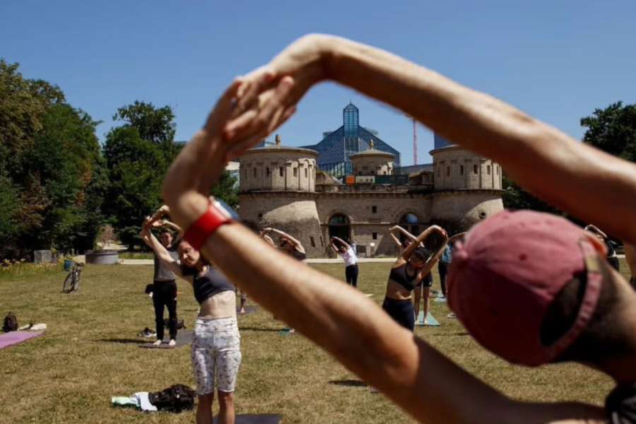 kideaz copyright event mudam  meditation guided tour