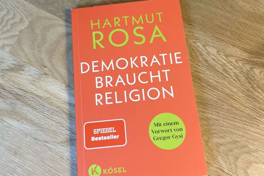 kideaz copyright event ewb erwuessebildung  braucht demokratie religion