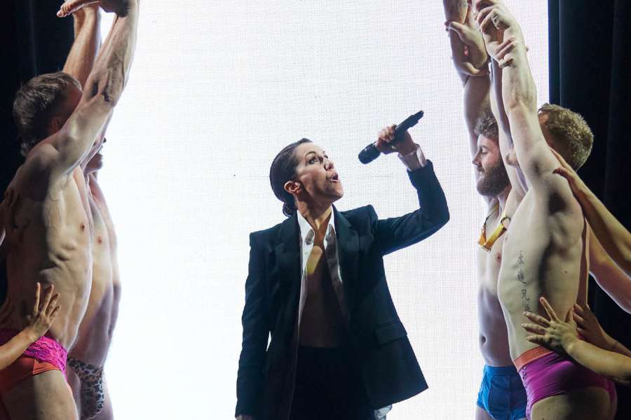 kideaz copyright event kinneksbond centre culturel mamer  the mirror