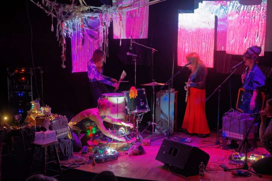 kideaz copyright event casino luxembourg  vrouw