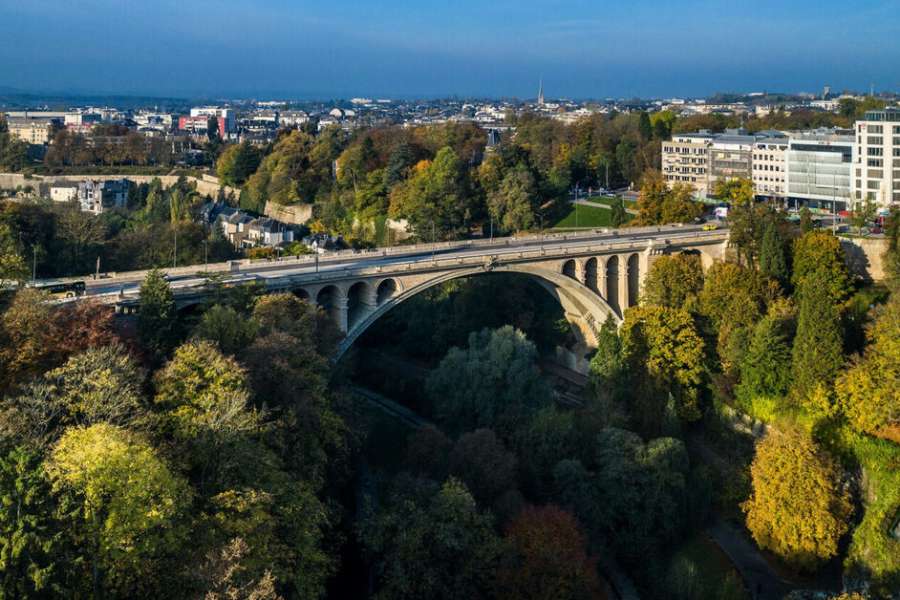 kideaz copyright event lcto luxembourg city tourist office  vues sur la ville haute et les fortifications